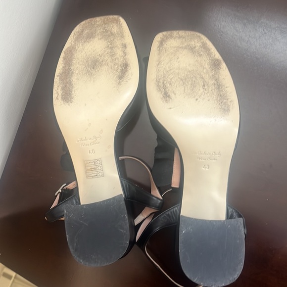 Black Jennifer Tattenelli T-Strap Block Sandals - Picture 10 of 12